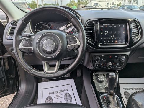 Used 2019 Jeep Compass Limited AWD/4WD image 40