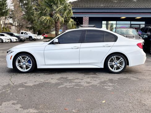 Used 2017 BMW 330i Sedan image 6