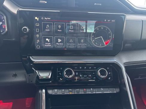 Used 2024 GMC Sierra 3500 Denali w/ Technology Package image 21