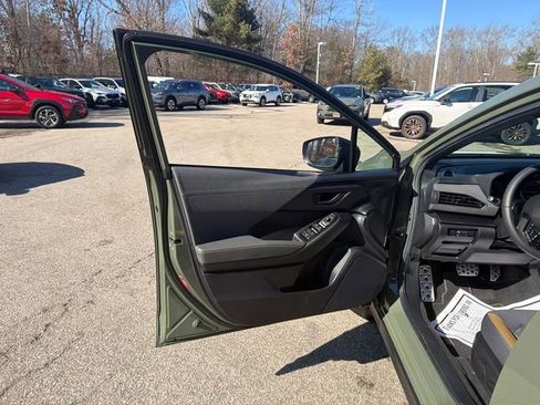 Certified 2025 Subaru Crosstrek 2.5i Sport AWD/4WD image 25