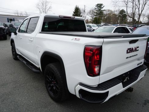 Used 2020 GMC Sierra 1500 Elevation w/ Elevation Value Package AWD/4WD image 9