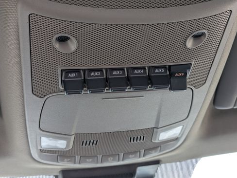 Used 2022 Ford F350 XL w/ Power Equipment Group image 21