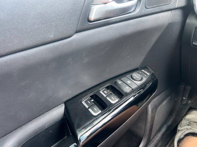 Used 2022 Kia Sportage SX AWD/4WD image 14