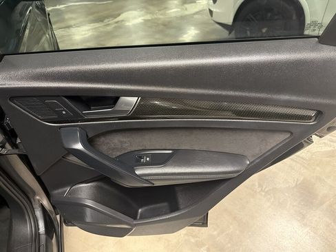 Used 2019 Audi SQ5 Prestige w/ Prestige Package AWD/4WD image 33