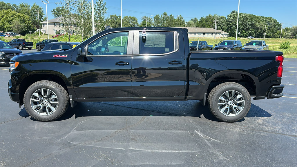 New 2026 Chevrolet Silverado 1500 RST w/ Z71 Off-Road Package AWD/4WD image 4