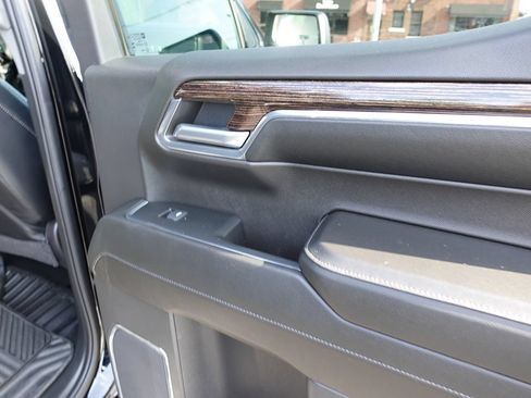 Used 2024 GMC Sierra 1500 Elevation AWD/4WD image 32