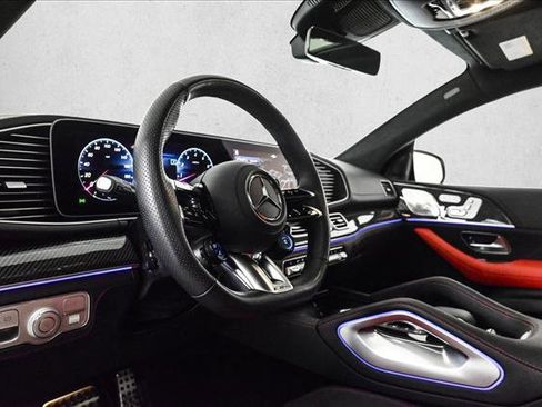 Certified 2025 Mercedes-Benz GLE 63 AMG S image 10