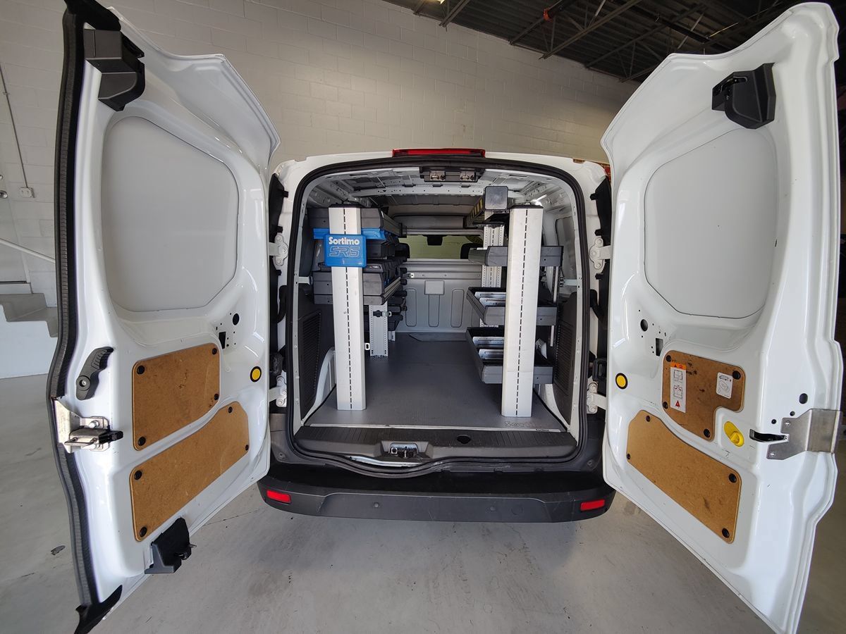 Used 2023 Ford Transit Connect XL FWD image 8