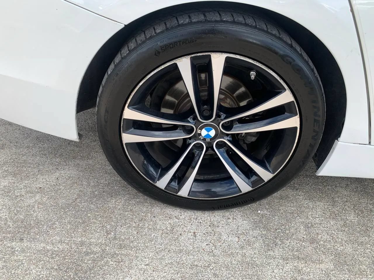Used 2018 BMW 330i Sedan w/ Shadow Sport Edition RWD image 24