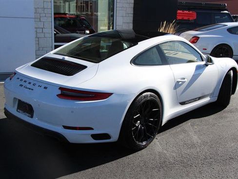 Used 2017 Porsche 911 Carrera image 7