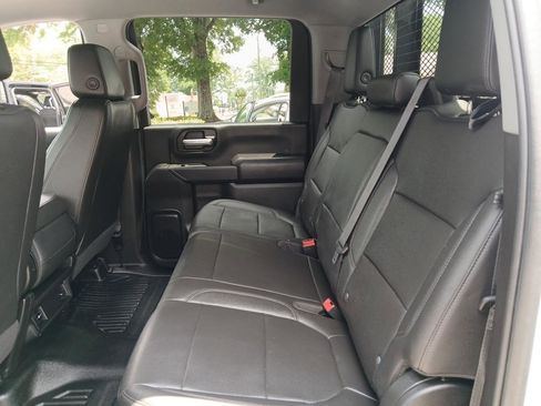 Used 2021 Chevrolet Silverado 2500 W/T w/ WT Convenience Package AWD/4WD image 9