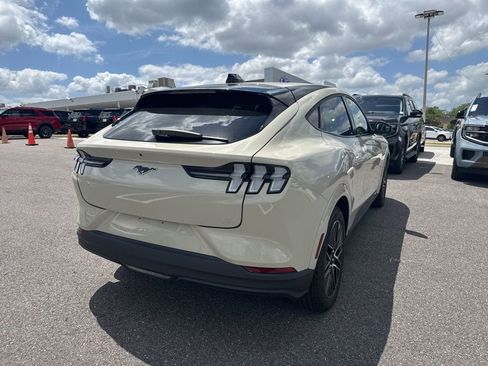 Used 2025 Ford Mustang Mach-E Premium image 2