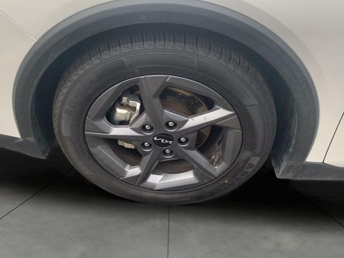 Used 2025 Kia K4 FWD image 19