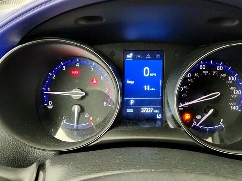 Used 2021 Toyota C-HR XLE FWD image 13