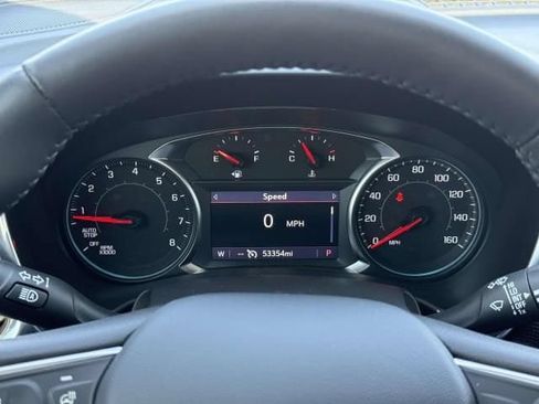 Used 2022 Chevrolet Equinox Premier AWD/4WD image 17