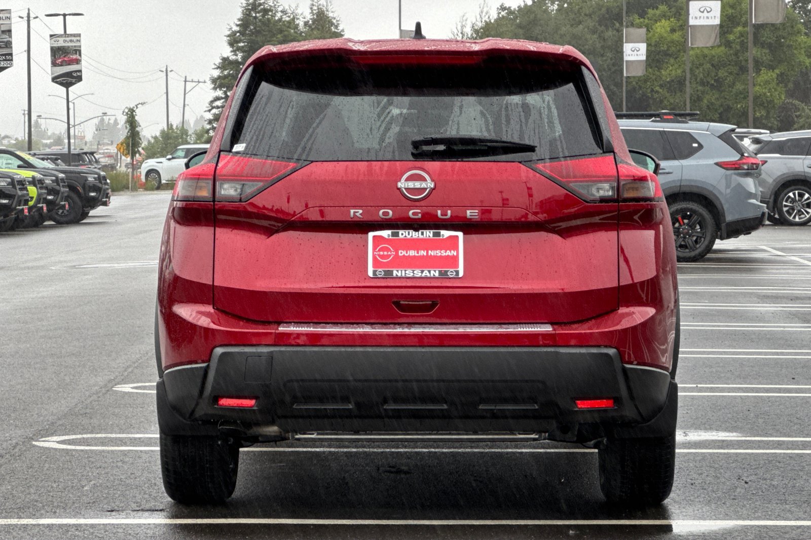 Used 2026 Nissan Rogue SV FWD image 5