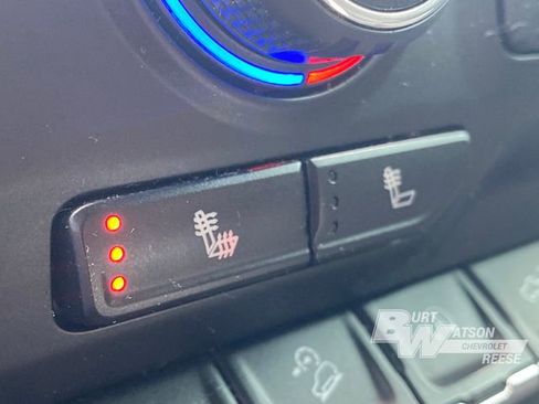 Used 2019 Chevrolet Silverado 1500 LT image 17