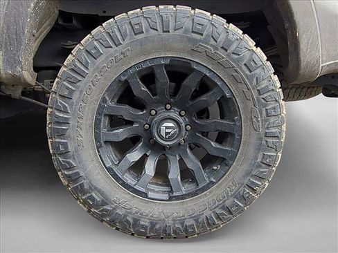 Used 2017 Ford F350 Lariat w/ Lariat Value Package image 15