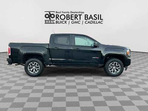 Used 2022 GMC Canyon AT4 AWD/4WD image 9