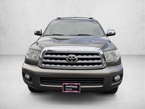 Used 2013 Toyota Sequoia Limited AWD/4WD image 2