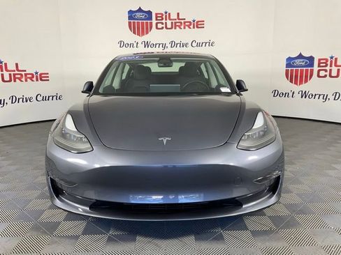 Used 2023 Tesla Model 3 Standard Range image 8