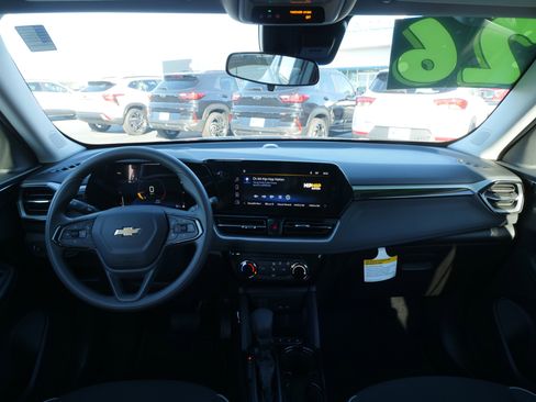 New 2026 Chevrolet TrailBlazer LT image 17