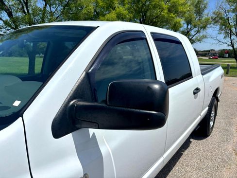 Used 2008 Dodge Ram 2500 Truck SXT image 9