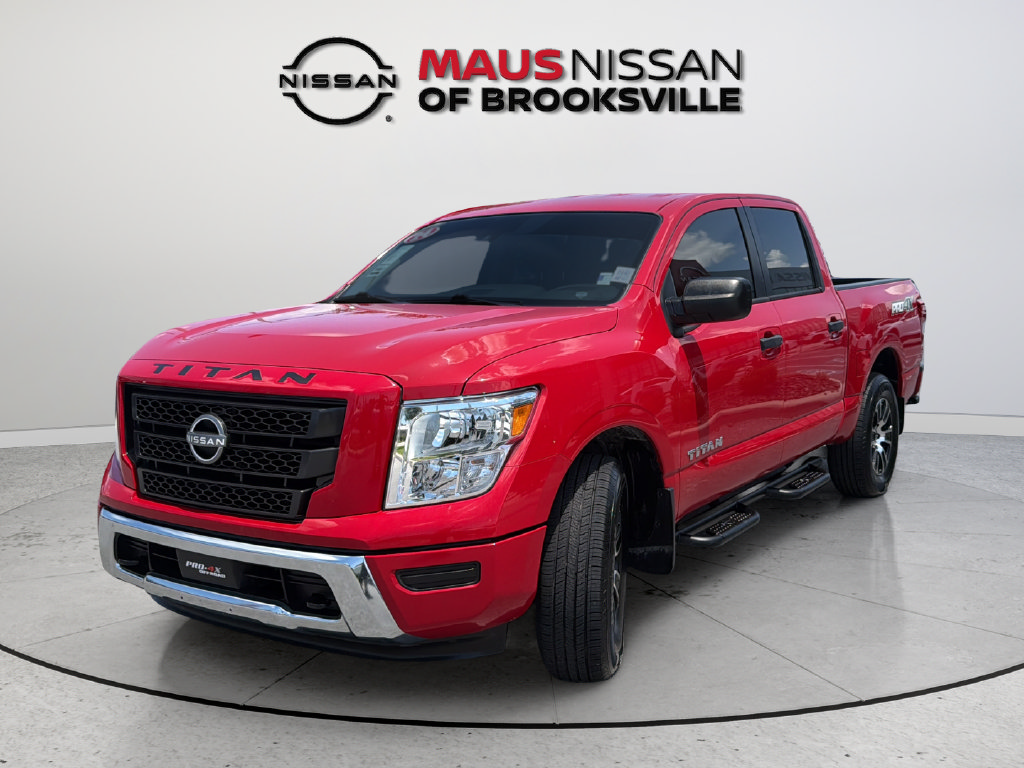Certified 2024 Nissan Titan SV w/ Accessory Utility Package AWD/4WD image 5