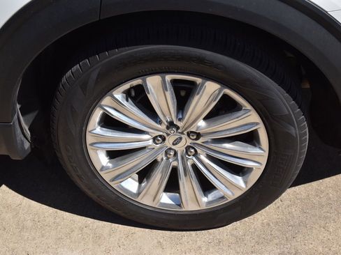 Certified 2023 Ford Explorer Limited w/ Limited Technology Package image 10