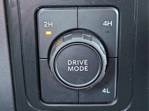 Used 2024 Ford F150 XLT image 20