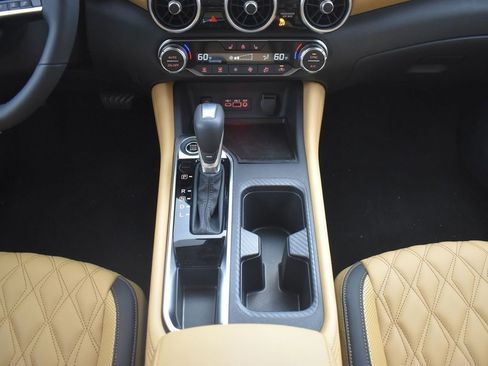 New 2025 Nissan Sentra SV w/ SV Premium Package image 12