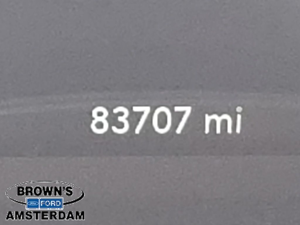 Used 2022 Chrysler Voyager LX FWD image 20
