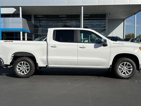 New 2026 Chevrolet Silverado 1500 LT image 2