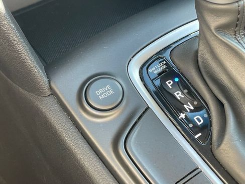 Used 2020 Hyundai Kona SE AWD/4WD image 13