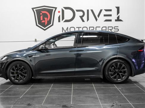 Used 2024 Tesla Model X AWD/4WD image 10