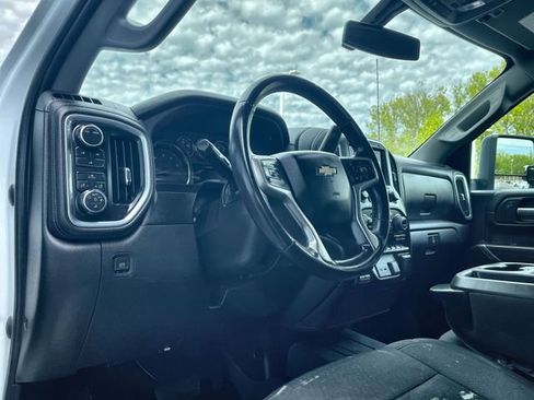 Certified 2023 Chevrolet Silverado 2500 LT AWD/4WD image 10