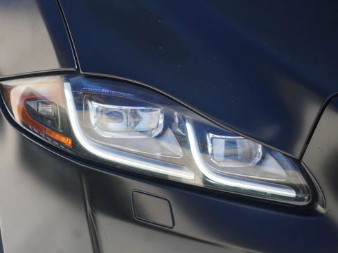 Used 2016 Jaguar XJ L Portfolio AWD/4WD image 35