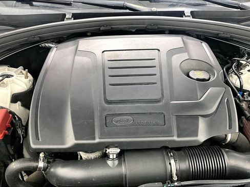 Used 2019 Land Rover Range Rover Velar S AWD/4WD image 9
