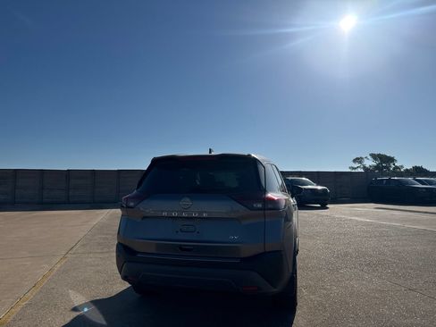 Certified 2023 Nissan Rogue SV FWD image 21