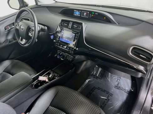 Certified 2021 Toyota Prius Prime LE w/ Carpet Mat Package (TMS) FWD image 25