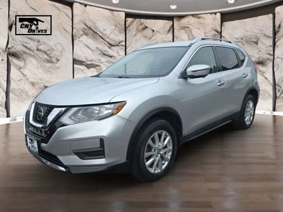 Used 2017 Nissan Rogue SV w/ SV Premium Package