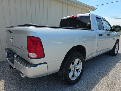 Used 2016 RAM 1500 Express AWD/4WD image 5
