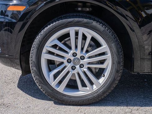 Used 2020 Audi Q5 2.0T Premium Plus w/ Premium Plus Package image 33