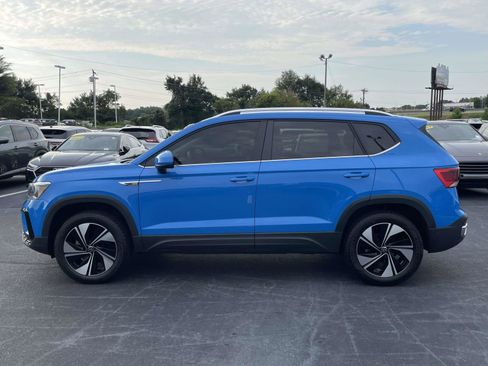 Certified 2024 Volkswagen Taos SE AWD/4WD image 4