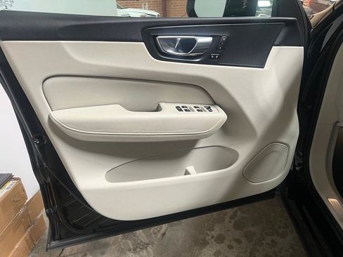 Used 2018 Volvo XC60 T6 Inscription w/ Vision Package AWD/4WD image 26