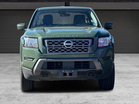 Used 2023 Nissan Frontier SV image 10