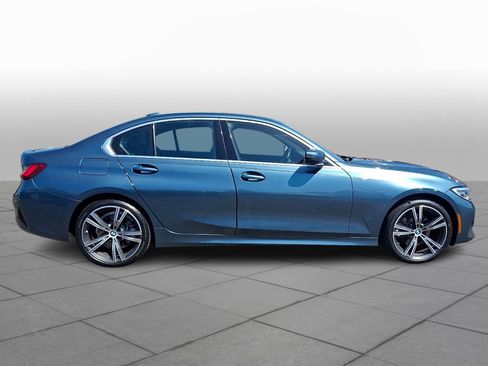 Used 2021 BMW 330i xDrive Sedan w/ Premium Package AWD/4WD image 8