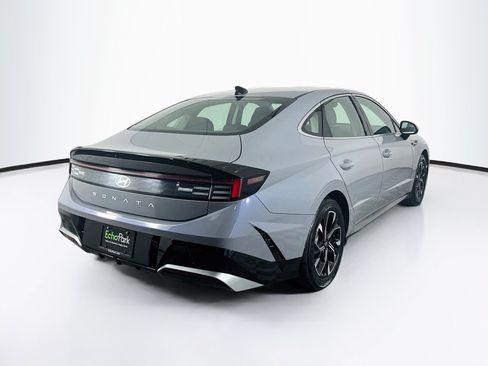 Used 2025 Hyundai Sonata SEL FWD image 9
