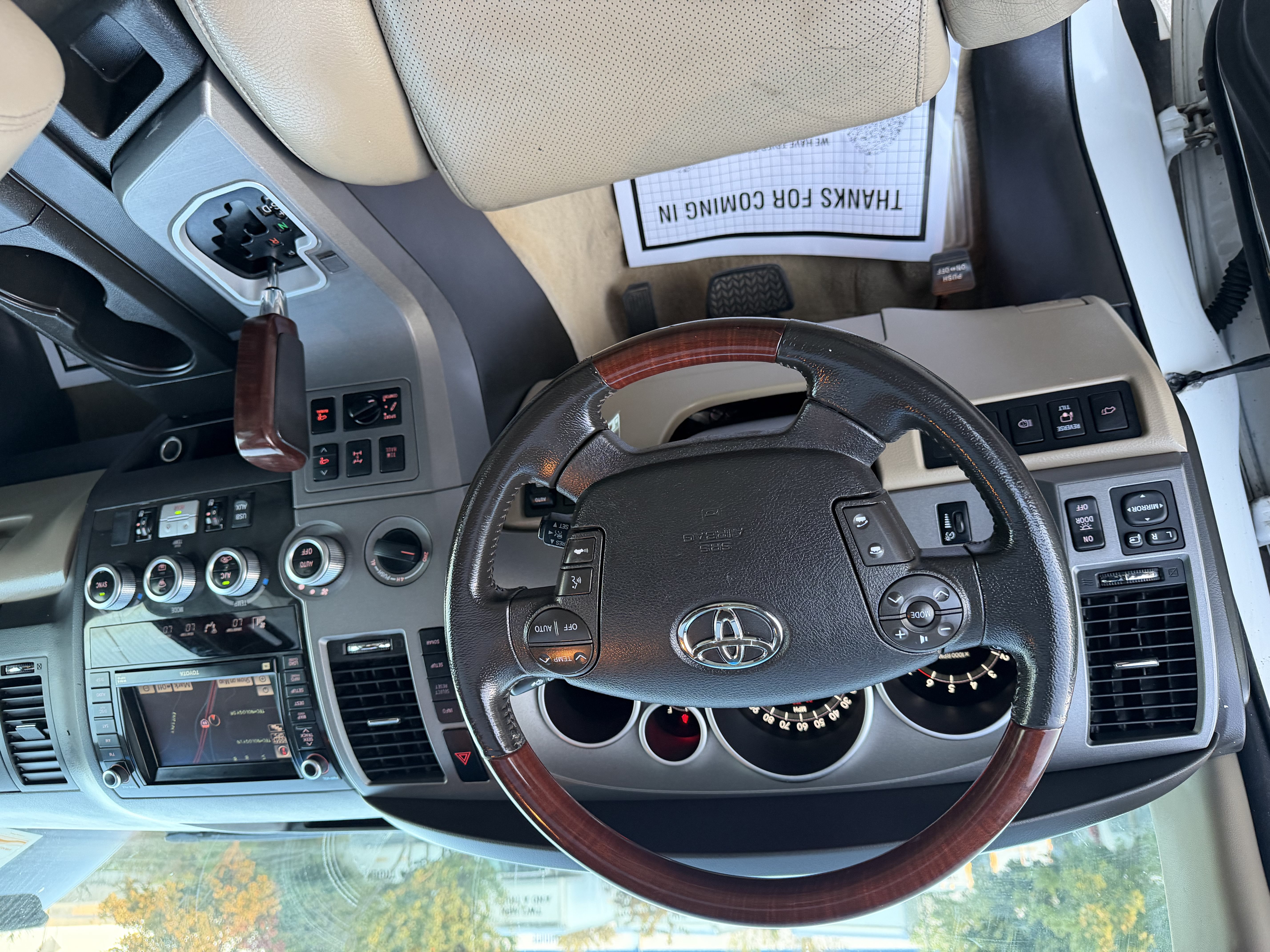 Used 2011 Toyota Sequoia Platinum AWD/4WD image 9