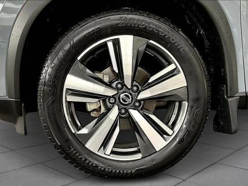 Certified 2021 Nissan Rogue SL image 10